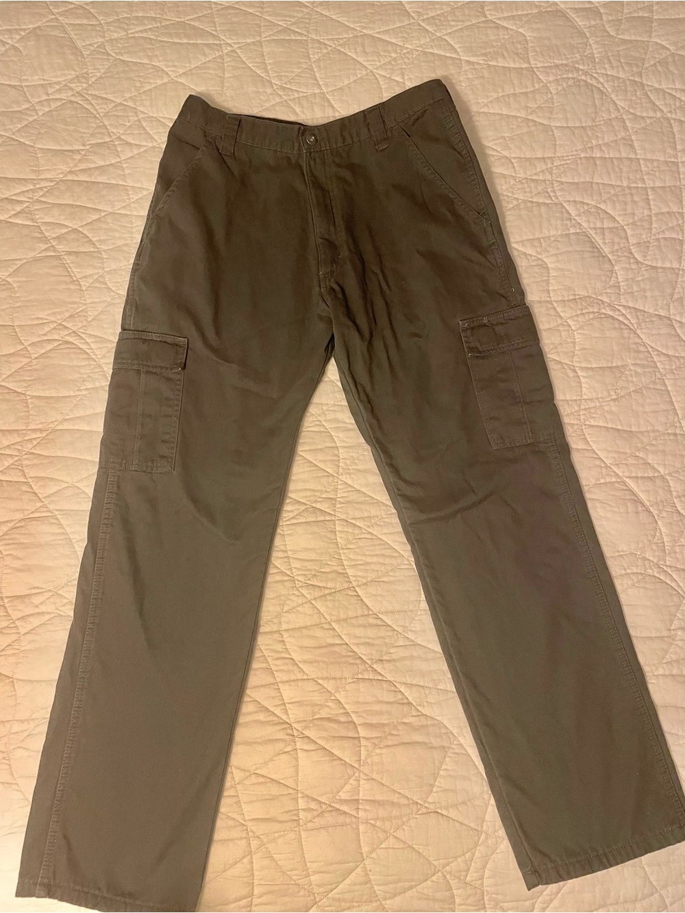Wrangler Men's Dark Olive Insulated Cargo Pants 34X32